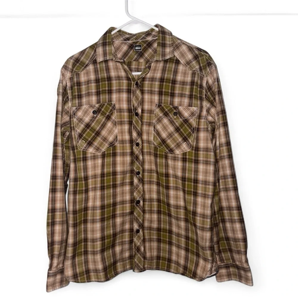 REI men brown